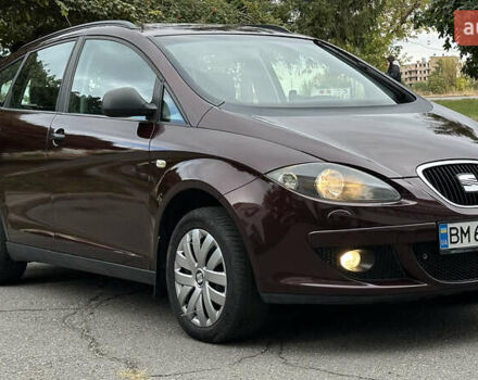 Красный Сеат Altea XL, объемом двигателя 1.6 л и пробегом 142 тыс. км за 4777 $, фото 7 на Automoto.ua