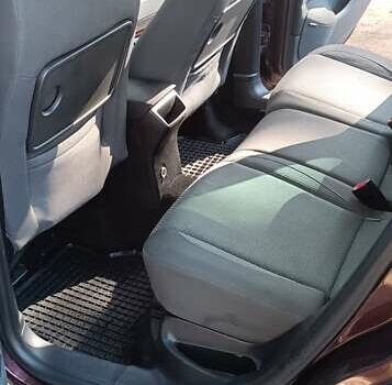 Красный Сеат Altea XL, объемом двигателя 2 л и пробегом 292 тыс. км за 6000 $, фото 11 на Automoto.ua