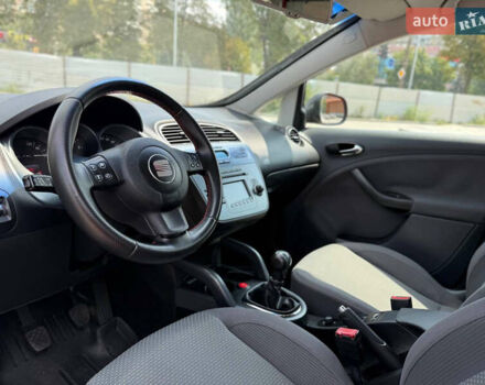 Красный Сеат Altea XL, объемом двигателя 1.8 л и пробегом 195 тыс. км за 5000 $, фото 11 на Automoto.ua