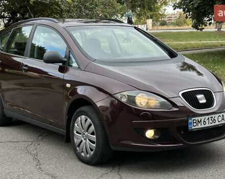 Красный Сеат Altea XL, объемом двигателя 1.6 л и пробегом 142 тыс. км за 4777 $, фото 4 на Automoto.ua