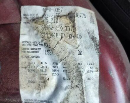 Красный Сеат Altea XL, объемом двигателя 1.9 л и пробегом 340 тыс. км за 6800 $, фото 19 на Automoto.ua