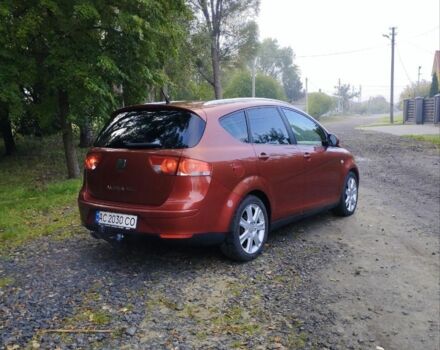 Красный Сеат Altea XL, объемом двигателя 1.4 л и пробегом 275 тыс. км за 5500 $, фото 4 на Automoto.ua