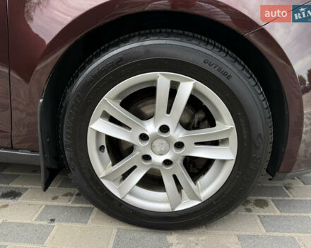 Красный Сеат Altea XL, объемом двигателя 1.98 л и пробегом 280 тыс. км за 6900 $, фото 9 на Automoto.ua