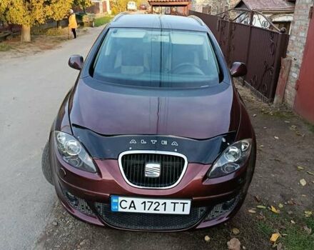 Красный Сеат Altea XL, объемом двигателя 1.4 л и пробегом 243 тыс. км за 4400 $, фото 15 на Automoto.ua