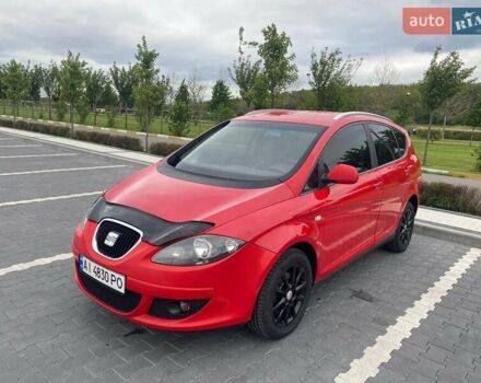 Красный Сеат Altea XL, объемом двигателя 1.39 л и пробегом 196 тыс. км за 6999 $, фото 2 на Automoto.ua