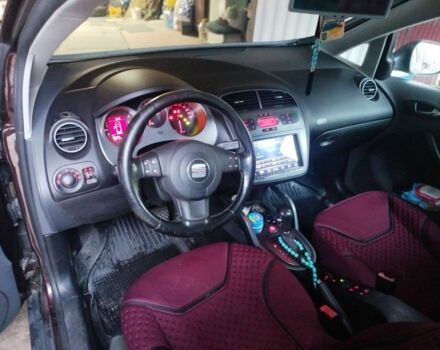 Красный Сеат Altea XL, объемом двигателя 2 л и пробегом 257 тыс. км за 7000 $, фото 9 на Automoto.ua