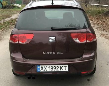 Красный Сеат Altea XL, объемом двигателя 2 л и пробегом 126 тыс. км за 6900 $, фото 3 на Automoto.ua