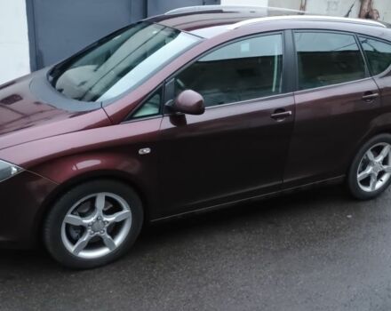 Красный Сеат Altea XL, объемом двигателя 2 л и пробегом 360 тыс. км за 5500 $, фото 3 на Automoto.ua