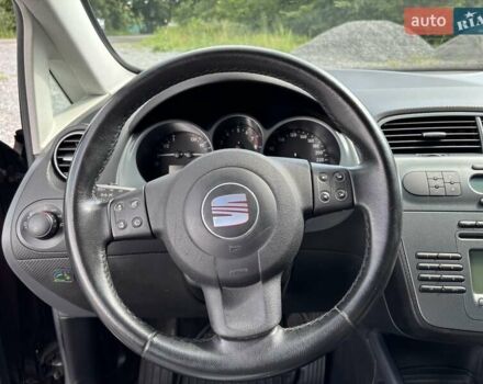 Сеат Altea XL, объемом двигателя 1.6 л и пробегом 248 тыс. км за 6000 $, фото 27 на Automoto.ua