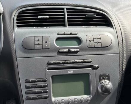 Сеат Altea XL, объемом двигателя 1.6 л и пробегом 248 тыс. км за 6000 $, фото 28 на Automoto.ua