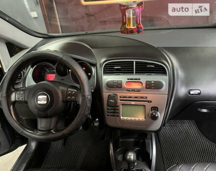 Сеат Altea XL, об'ємом двигуна 1.9 л та пробігом 270 тис. км за 6200 $, фото 19 на Automoto.ua