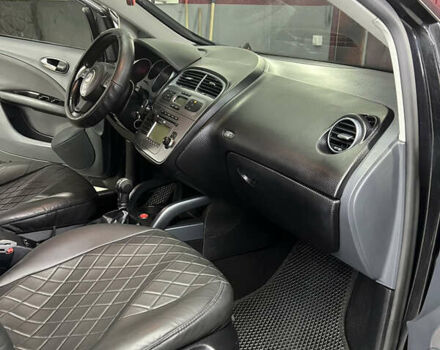 Сеат Altea XL, об'ємом двигуна 1.9 л та пробігом 270 тис. км за 6200 $, фото 22 на Automoto.ua