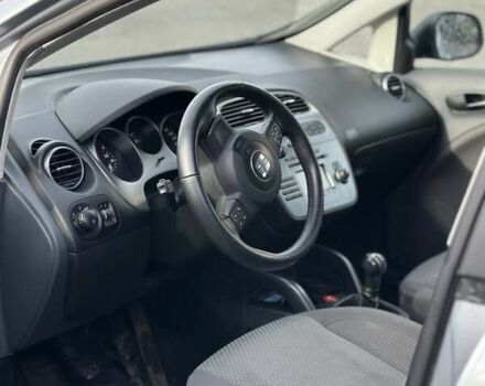 Сеат Altea XL, объемом двигателя 1.8 л и пробегом 227 тыс. км за 5200 $, фото 5 на Automoto.ua