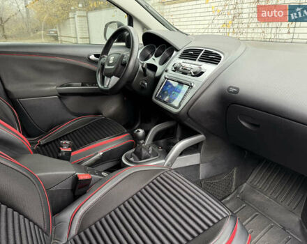 Сеат Altea XL, объемом двигателя 1.6 л и пробегом 250 тыс. км за 7000 $, фото 7 на Automoto.ua