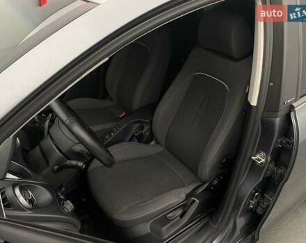 Сеат Altea XL, объемом двигателя 1.6 л и пробегом 212 тыс. км за 9799 $, фото 8 на Automoto.ua