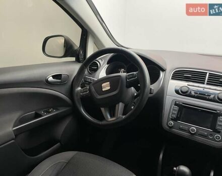 Сеат Altea XL, объемом двигателя 1.6 л и пробегом 212 тыс. км за 9799 $, фото 10 на Automoto.ua