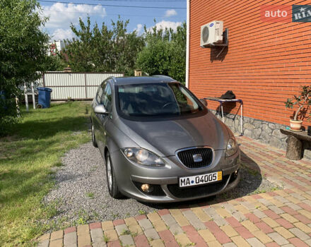 Сірий Сеат Altea XL, об'ємом двигуна 1.6 л та пробігом 195 тис. км за 6500 $, фото 8 на Automoto.ua
