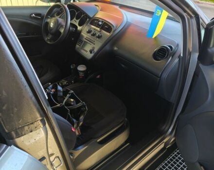 Серый Сеат Altea XL, объемом двигателя 1.6 л и пробегом 154 тыс. км за 5224 $, фото 2 на Automoto.ua