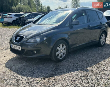Сірий Сеат Altea XL, об'ємом двигуна 1.4 л та пробігом 240 тис. км за 5350 $, фото 8 на Automoto.ua