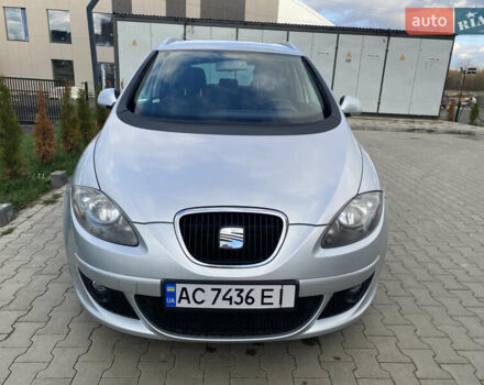 Серый Сеат Altea XL, объемом двигателя 1.4 л и пробегом 225 тыс. км за 4200 $, фото 3 на Automoto.ua