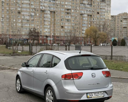 Серый Сеат Altea XL, объемом двигателя 1.98 л и пробегом 71 тыс. км за 9200 $, фото 4 на Automoto.ua
