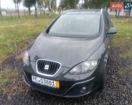 Сеат Altea XL 2010 в Луцке на Automoto.ua Серый Сеат Altea XL, объемом двигателя 1.4 л и пробегом 195 тыс. км за 6800 $, фото 5 на Automoto.ua