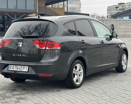 Серый Сеат Altea XL, объемом двигателя 1.8 л и пробегом 220 тыс. км за 6500 $, фото 2 на Automoto.ua