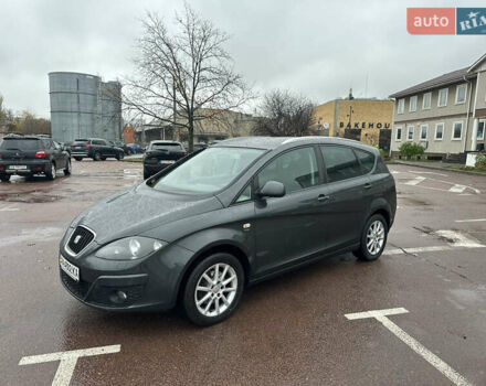 Серый Сеат Altea XL, объемом двигателя 1.4 л и пробегом 160 тыс. км за 6750 $, фото 1 на Automoto.ua