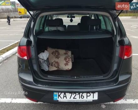 Сірий Сеат Altea XL, об'ємом двигуна 1.98 л та пробігом 165 тис. км за 6800 $, фото 5 на Automoto.ua