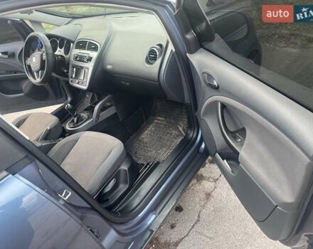 Сірий Сеат Altea XL, об'ємом двигуна 1.6 л та пробігом 286 тис. км за 6000 $, фото 10 на Automoto.ua