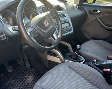 Серый Сеат Altea XL, объемом двигателя 1.6 л и пробегом 360 тыс. км за 6950 $, фото 9 на Automoto.ua