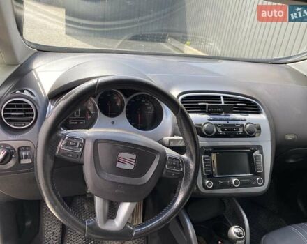 Серый Сеат Altea XL, объемом двигателя 2 л и пробегом 229 тыс. км за 9300 $, фото 15 на Automoto.ua