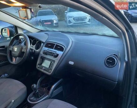 Серый Сеат Altea XL, объемом двигателя 1.6 л и пробегом 348 тыс. км за 5400 $, фото 8 на Automoto.ua