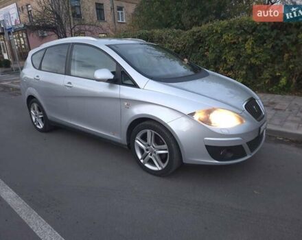 Серый Сеат Altea XL, объемом двигателя 1.4 л и пробегом 217 тыс. км за 7500 $, фото 3 на Automoto.ua