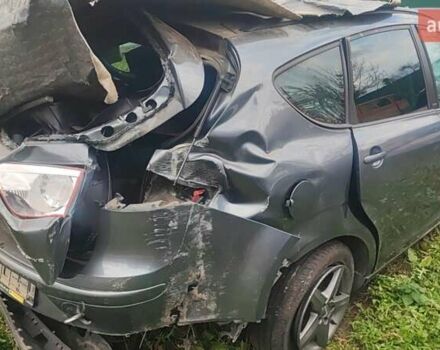 Сірий Сеат Altea XL, об'ємом двигуна 1.6 л та пробігом 107 тис. км за 2700 $, фото 20 на Automoto.ua