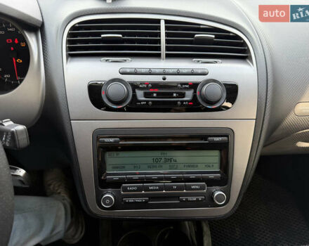 Серый Сеат Altea XL, объемом двигателя 1.6 л и пробегом 94 тыс. км за 11300 $, фото 10 на Automoto.ua