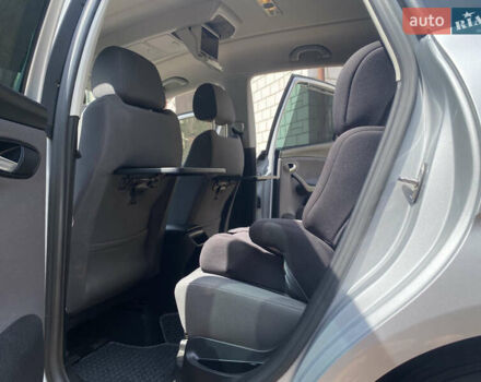 Сірий Сеат Altea XL, об'ємом двигуна 1.6 л та пробігом 217 тис. км за 10699 $, фото 8 на Automoto.ua