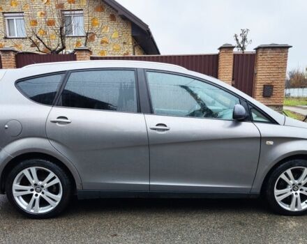 Серый Сеат Altea XL, объемом двигателя 2 л и пробегом 306 тыс. км за 2500 $, фото 4 на Automoto.ua