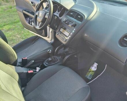 Сірий Сеат Altea XL, об'ємом двигуна 1.6 л та пробігом 248 тис. км за 7800 $, фото 1 на Automoto.ua