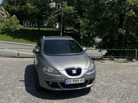 Сірий Сеат Altea XL, об'ємом двигуна 1.6 л та пробігом 290 тис. км за 3999 $, фото 1 на Automoto.ua