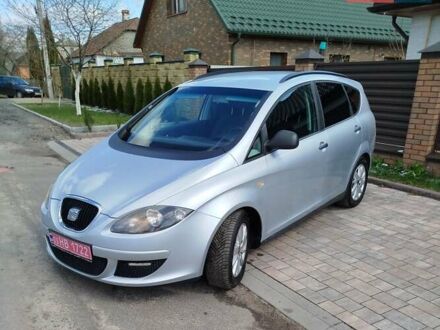 Сеат Altea XL 2007 у Ковель на Automoto.ua Сірий Сеат Altea XL, об'ємом двигуна 1.9 л та пробігом 286 тис. км за 6000 $, фото 1 на Automoto.ua