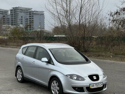 Серый Сеат Altea XL, объемом двигателя 1.98 л и пробегом 71 тыс. км за 9200 $, фото 1 на Automoto.ua