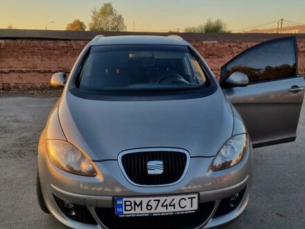 Сеат Altea XL 2008 в Конотопе на Automoto.ua Серый Сеат Altea XL, объемом двигателя 1.97 л и пробегом 229 тыс. км за 7800 $, фото 1 на Automoto.ua