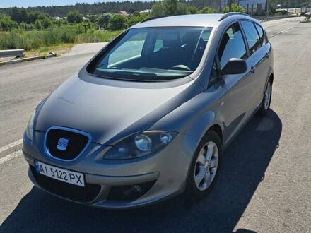 Сеат Altea XL 2008 в Ирпене на Automoto.ua Серый Сеат Altea XL, объемом двигателя 1.4 л и пробегом 189 тыс. км за 5999 $, фото 1 на Automoto.ua