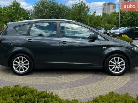 Сеат Altea XL 2010 в Львове на Automoto.ua Серый Сеат Altea XL, объемом двигателя 0 л и пробегом 236 тыс. км за 5000 $, фото 1 на Automoto.ua
