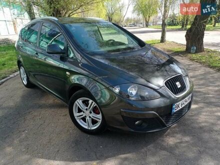 Сеат Altea XL 2010 у Києві на Automoto.ua Сірий Сеат Altea XL, об'ємом двигуна 1.8 л та пробігом 216 тис. км за 6200 $, фото 1 на Automoto.ua