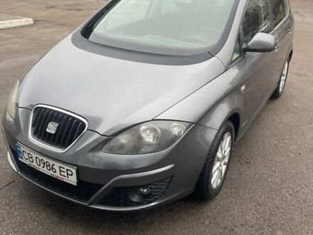 Серый Сеат Altea XL, объемом двигателя 1.2 л и пробегом 219 тыс. км за 8000 $, фото 1 на Automoto.ua