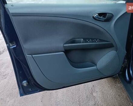 Синий Сеат Altea XL, объемом двигателя 1.9 л и пробегом 281 тыс. км за 5650 $, фото 62 на Automoto.ua