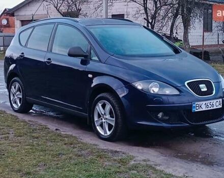 Синий Сеат Altea XL, объемом двигателя 1.9 л и пробегом 281 тыс. км за 5650 $, фото 8 на Automoto.ua