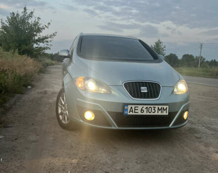 Синий Сеат Altea XL, объемом двигателя 1.8 л и пробегом 87 тыс. км за 9000 $, фото 2 на Automoto.ua